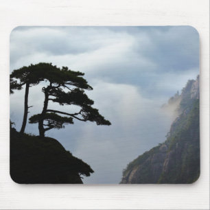 Mousepad Árvore silhuetada ao nascer do sol, Montanha Amare