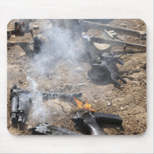 Mousepad As partes das armas inimigas apresentam para