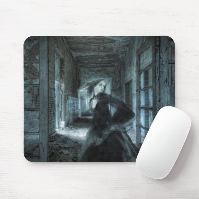 Mousepad Assustada Fantasma Victoriana Correndo em Hallway (Com mouse)