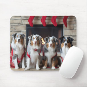 Mousepad Australian Shepherd Perto da Lareira Natal