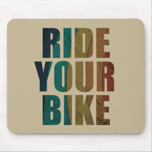 Mousepad aventura de bicicleta fora da montanha