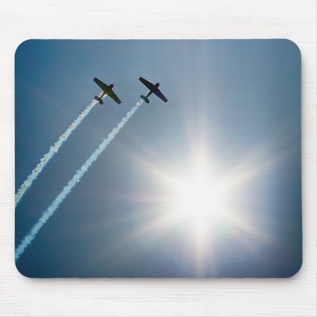 Mousepad Aviões voando no céu azul com o sol. (Frente)