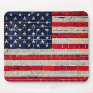 Mousepad Bandeira da América num muro de tijolos