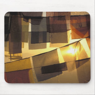 Mousepad Bandeiras de oração budistas no pôr do sol,