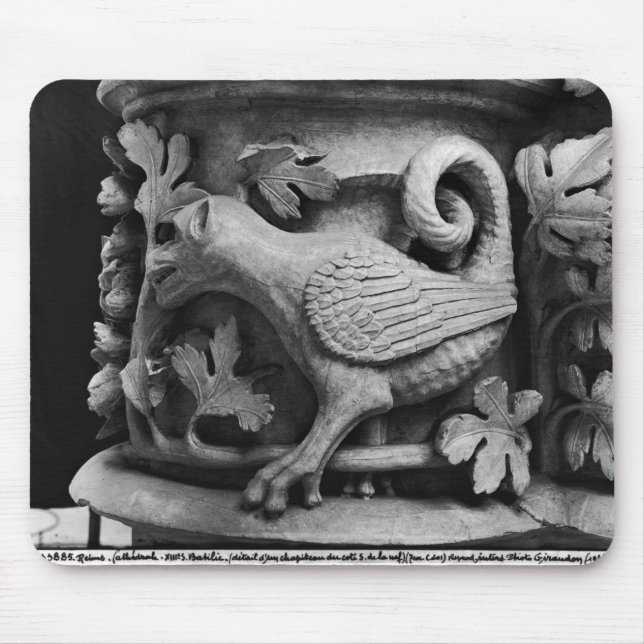 Mousepad Basilisk, capital da catedral de Notre Dame (Frente)