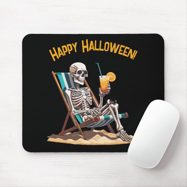 Mousepad Beach Lounging Skeleton Halloween (Com mouse)