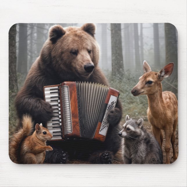 Mousepad Bear Playing Accordion for Forest Friends (Frente)
