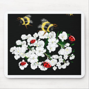 Mousepad Bebês-frade e flores brancas em preto