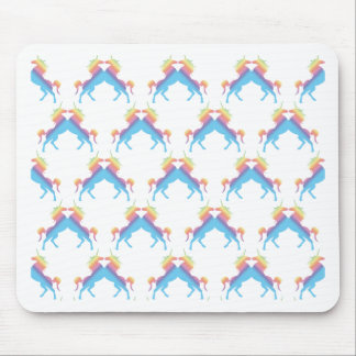 Mousepad Beijando unicórnios