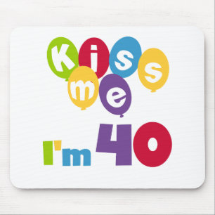 Mousepad Beije-me, tenho 40 t-shirts e presentes