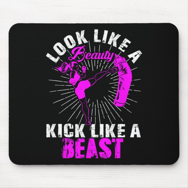 Mousepad Bela Kickboxing Fera Kickboxer Garota Lutadora Mar (Frente)
