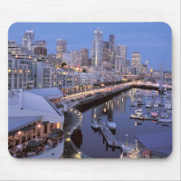 Bell Harbor em Seattle, Washington.