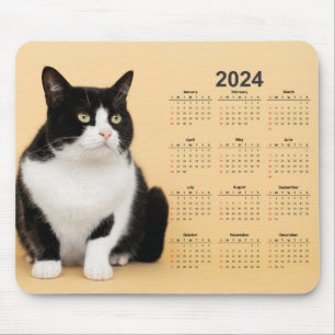 Mousepad Belo Calendário de 2024 para Gato Negro e Branco