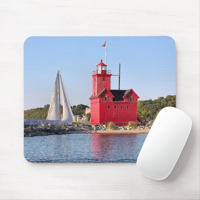 Mousepad Big Red Lighthouse With Sailboat (Com mouse)