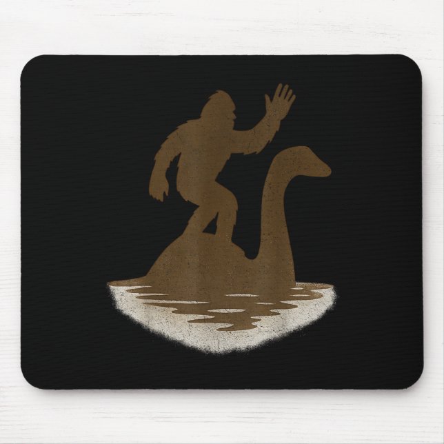 Mousepad Bigfoot Riding Loch Ness Monster Funny Sasquatch  (Frente)