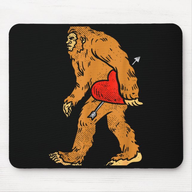 Mousepad Bigfoot Sasquatch Heart With Arrow Funny Valentine (Frente)