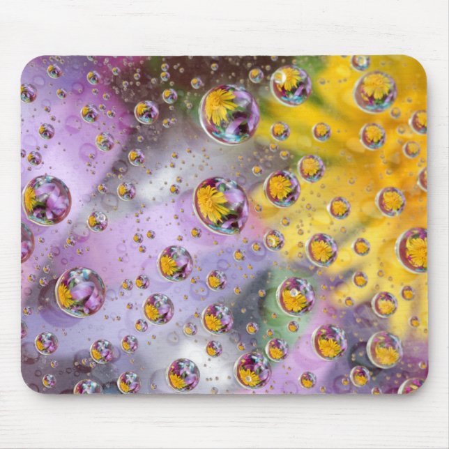 Mousepad Bolhas abstratas com flores. Crédito: Nancy (Frente)
