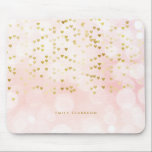 Mousepad Bonito folha cor-de-rosa e folha de ouro cardíaca<br><div class="desc">Adicione um sotaque feminino e moderno ao seu espaço de trabalho com este mouse personalizado. Ele apresenta fundo branco e cor-de-rosa com cor cor de folha de ouro confetti. Personalize adicionando um nome ou uma frase curta. Este tapete de coração de folha de ouro será perfeito como presente.</div>
