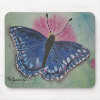 MOUSEPAD BORBOLETA AZUL EM UM PRADO