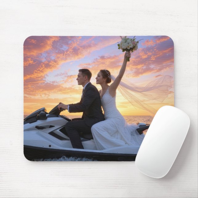 Mousepad Bride and Groom on a Jet Ski (Com mouse)