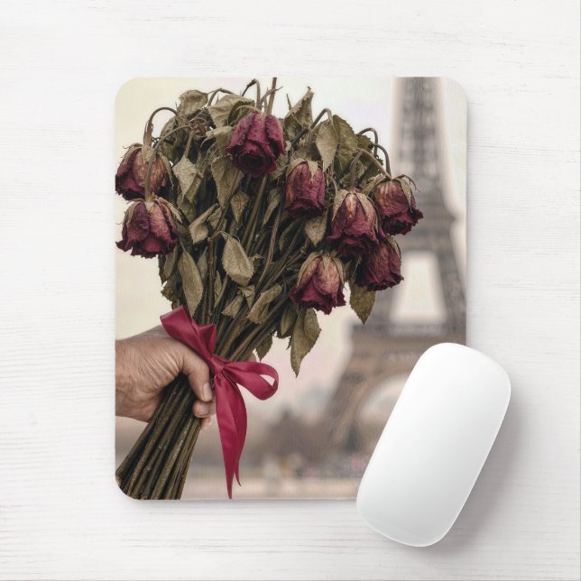 Mousepad Buquê de Rosas Vermelhas Murchas em Paris (Com mouse)