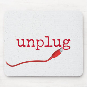 Mousepad Cabo USB vermelho com texto UNPLUG