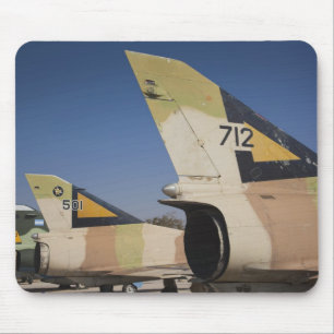 Mousepad Caça Kfir construído por Israel