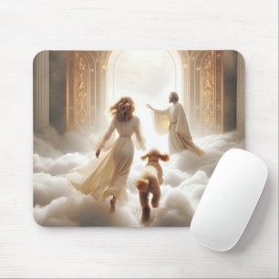 Mousepad Cachorro e Mulher em Portas Celestiais
