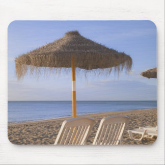 Mousepad Cadeiras de praia da areia com guarda-chuva