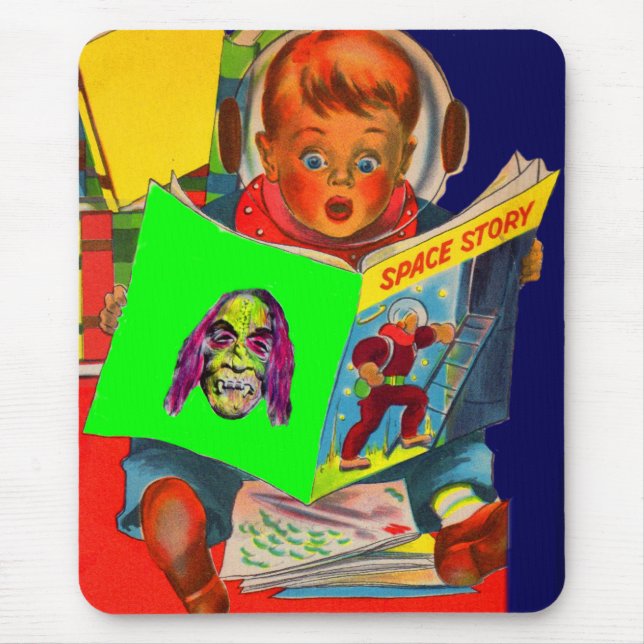 Mousepad cadete espacial lendo livro de ficção científica (Frente)