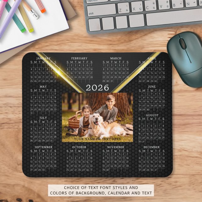 Mousepad Calendário 2026 Um Nome de Foto Preto Dourado (Criador carregado)