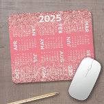 Mousepad Calendário - impressão de brilho rosa<br><div class="desc">Cor-de-rosa e branco - Um calendário de 12 meses de 2025 com um fundo impresso brilhante. Um olhar moderno para seu escritório doméstico ou vestiário escolar. — Se você abrir a área personalizada,  ela levará a você para uma área design avançada onde você pode mudar a cor de fundo.</div>