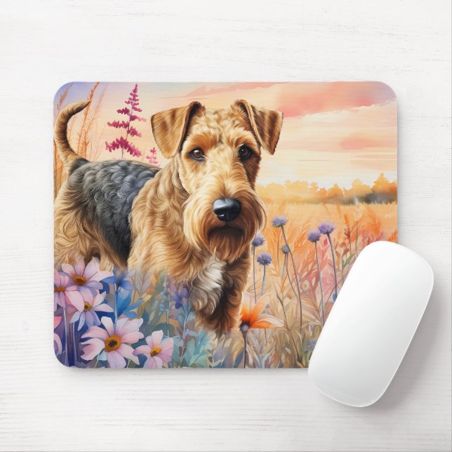 Mousepad Cão Airedale Terrier em uma Campina de Flores Silv (Com mouse)