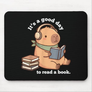 Mousepad Capivara engraçada lendo um livro leitura fofa par