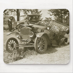 Mousepad Carro destruição cidade MI julho de 1930 marinho