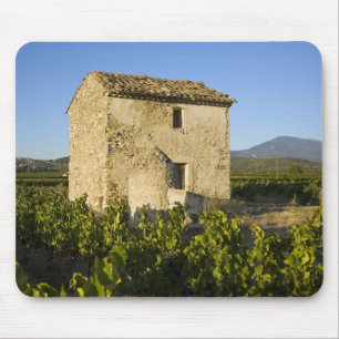 Mousepad Casa antiga no Comtat Venaissin, Vaucluse,