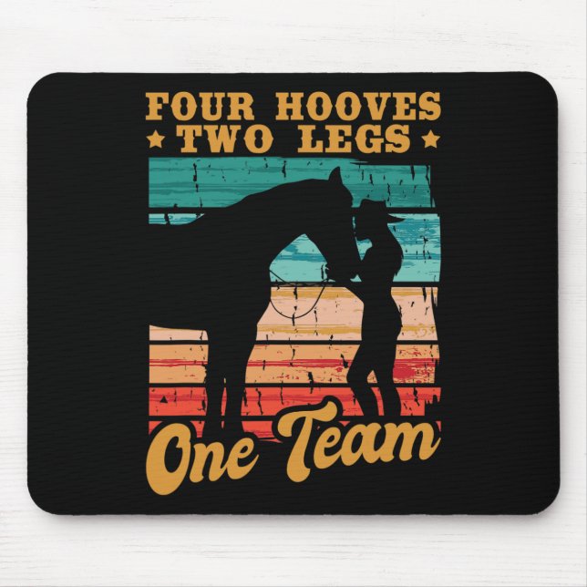 Mousepad Cavalos Quatro Cascos Duas Pernas Uma Rapariga de  (Frente)