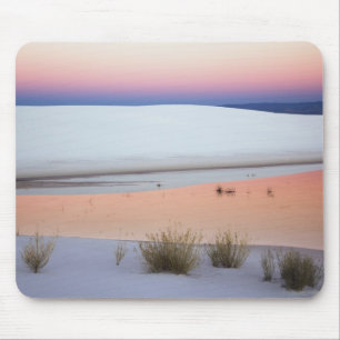 Mousepad Céu do crepúsculo refletido em poça de água de