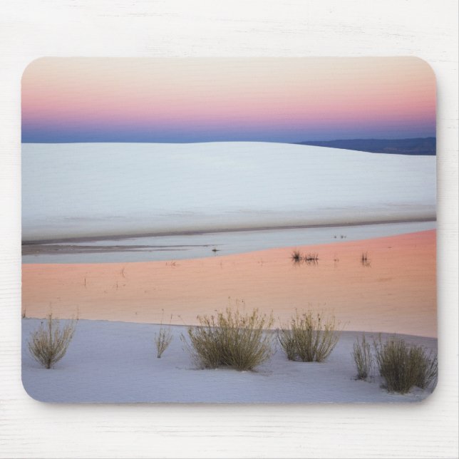 Mousepad Céu do crepúsculo refletido em poça de água de (Frente)