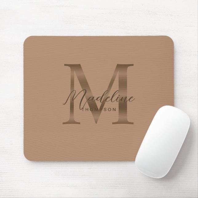 Mousepad Chic Script Metálico Taupe e Monograma Dourado (Com mouse)
