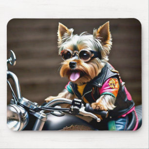 Mousepad Chic Yorkie em um mouse de moto