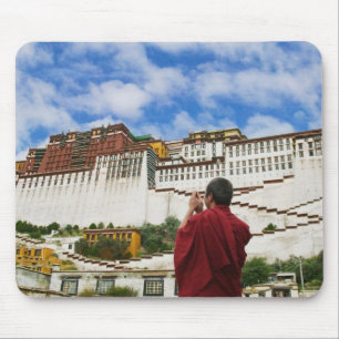Mousepad China, Tibete, Lhasa, monge tibetano com Potala