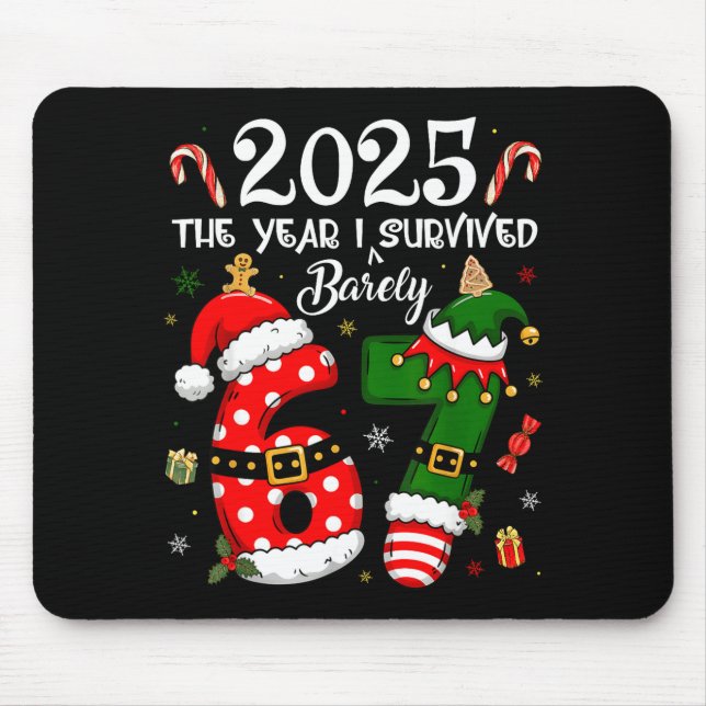 Mousepad Christmas 2025 The Year I Barely Survived Six Seve (Frente)