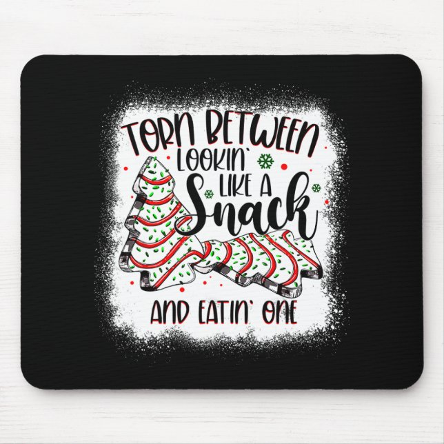 Mousepad Christmas Tree Cake Torn Between Lookin Like A Sna (Frente)