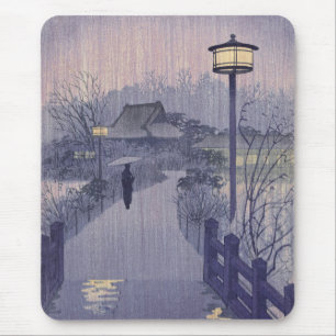 Mousepad Chuva ao Crepúsculo no Caminho para Shinobazu no J