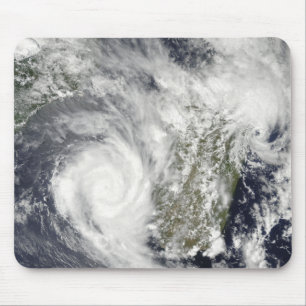 Mousepad Ciclones tropicais Eric e Fanele 2