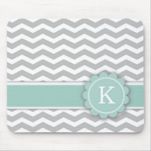 Mousepad Cinza Chevron do monograma da hortelã da letra K