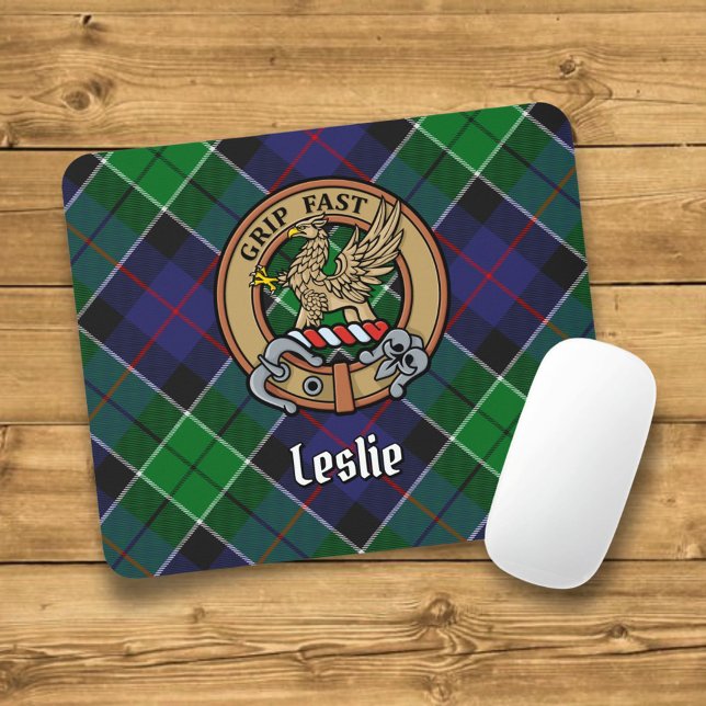 Mousepad Clan Leslie Crest sobre caçar Tartan (Criador carregado)