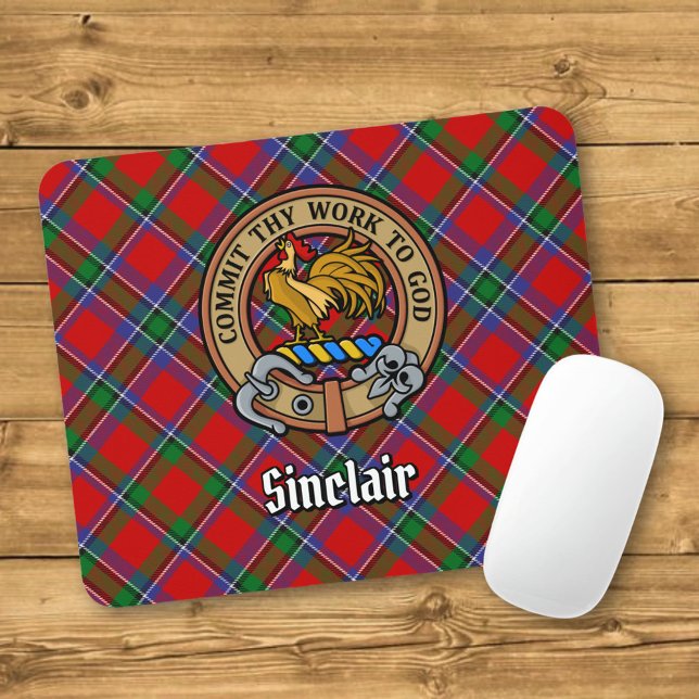 Mousepad Clan Sinclair Crest sobre o Red Tartan (Criador carregado)