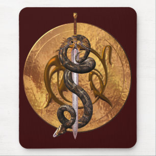 Mousepad Cobra em uma espada